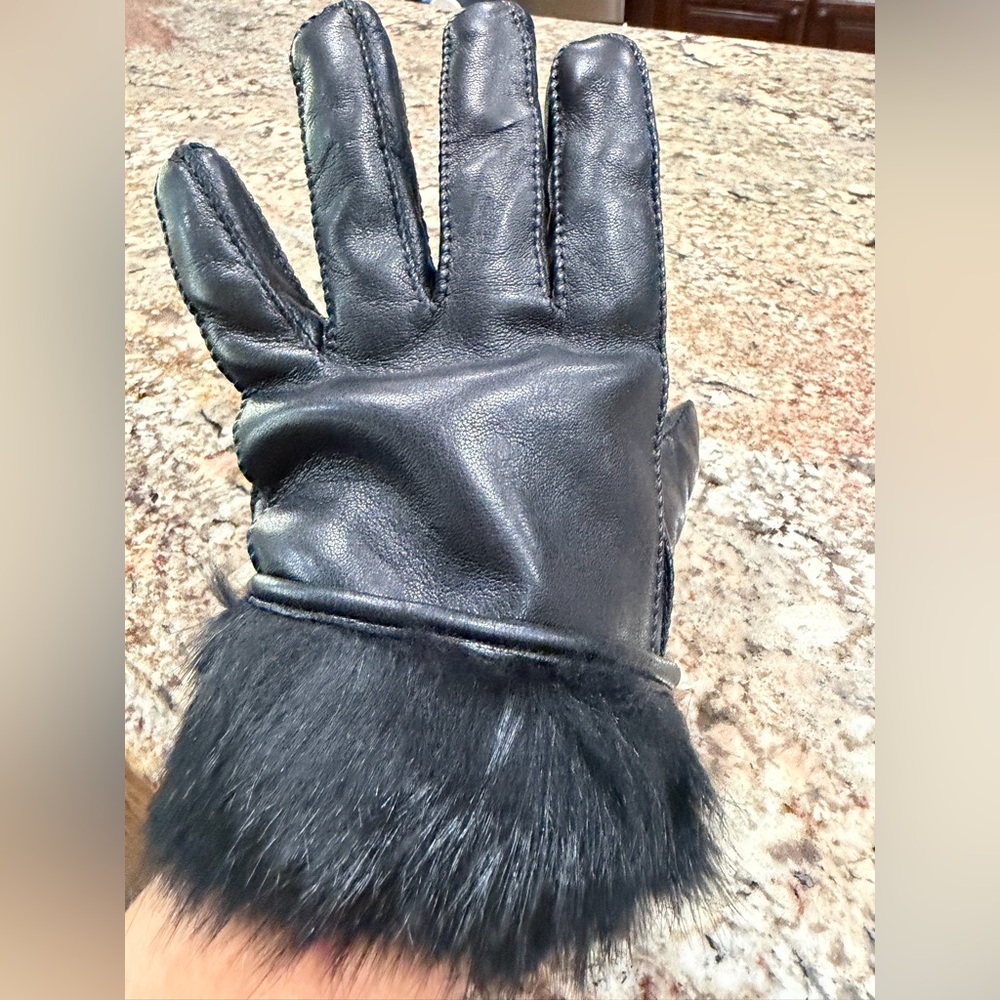 Gucci Nappa Leather Rabbit Fur Lined Gloves - Picture 8 of 9